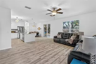 1305 Windy Bluff Dr, Minneola, FL 34715 - Photo 10