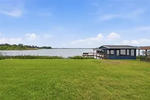 29116 Beauclaire Dr, Tavares, FL 32778 - Photo 54