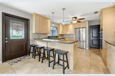 29116 Beauclaire Drive, Tavares, FL 32778 - Photo 12