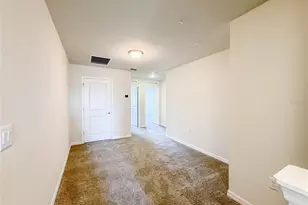 10537 Glowing Beacon St, Orlando, FL 32829 - Photo 14