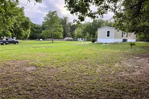 11511 NE 110th Terrace, Oxford, FL 34484 - Photo 14