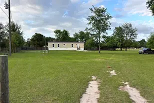 11511 NE 110th Terrace, Oxford, FL 34484 - Photo 4