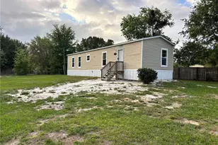 11511 NE 110th Terrace, Oxford, FL 34484 - Photo 2