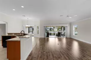 2028 Glenarden Path, The Villages, FL 32163 - Photo 4