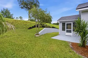 93 Fairway Cir, Umatilla, FL 32784 - Photo 30