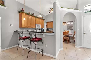 93 Fairway Cir, Umatilla, FL 32784 - Photo 12