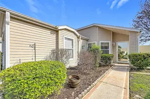 4844 Heron Run Cir, Leesburg, FL 34748 - Photo 1