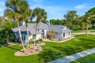 8739 Augusta Ct Ct, Clermont, FL 34711 - Photo 2