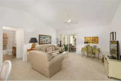 2239 Baldwin Run, The Villages, FL 32162 - Photo 10