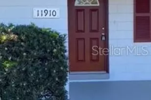 11910 Sunset Dr, Tavares, FL 32778 - Photo 2