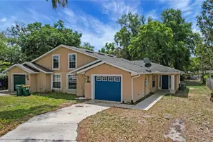 305 W Fountain St, Fruitland Park, FL 34731 - Photo 2