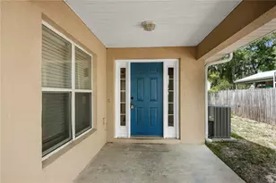 305 W Fountain St, Fruitland Park, FL 34731 - Photo 4