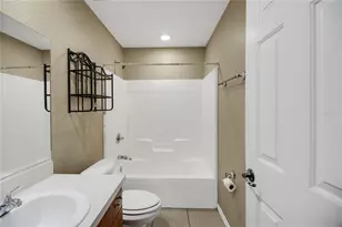 305 W Fountain St, Fruitland Park, FL 34731 - Photo 26