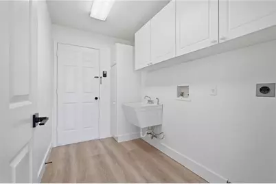 36703 Sundance Drive, Grand Island, FL 32735 - Photo 16