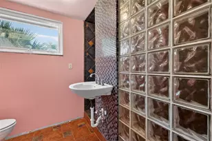339 N Clayton St, Mount Dora, FL 32757 - Photo 16