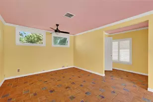 339 N Clayton St, Mount Dora, FL 32757 - Photo 6