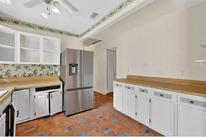 339 N Clayton Street, Mount Dora, FL 32757 - Photo 12