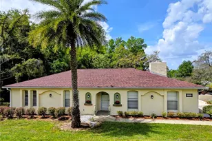 1220 Country Club Rd, Eustis, FL 32726 - Photo 2