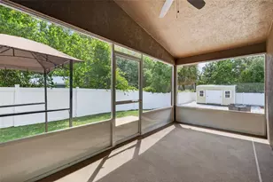 11637 Lake Dr, Leesburg, FL 34788 - Photo 22