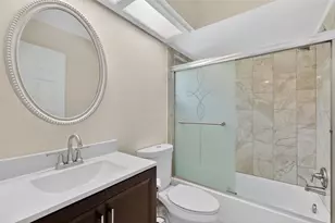 11637 Lake Dr, Leesburg, FL 34788 - Photo 20