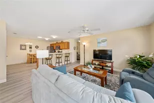 1017 Pinewood Pl, The Villages, FL 32162 - Photo 12