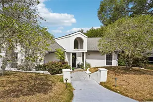 34415 Kingfish St, Fruitland Park, FL 34731 - Photo 1