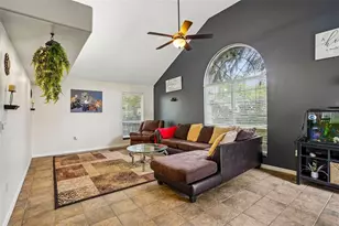 34415 Kingfish St, Fruitland Park, FL 34731 - Photo 6