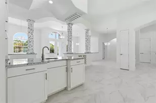 421 W Chase St, Hernando, FL 34442 - Photo 8