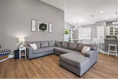 5035 NE 125th Loop, Oxford, FL 34484 - Photo 4