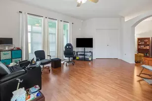 2246 Belsfield Cir, Clermont, FL 34711 - Photo 6