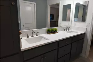 1411 Franklin Ct, The Villages, FL 32163 - Photo 36