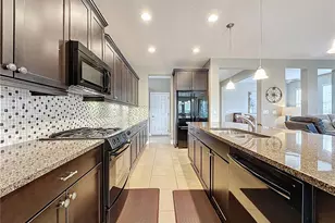 108 Mist Flower Ln, Groveland, FL 34736 - Photo 14