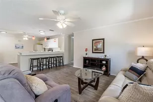 3273 Riverton Rd, The Villages, FL 32162 - Photo 8