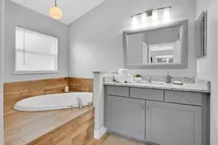 36726 Alaqua Ct, Eustis, FL 32736 - Photo 10