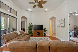 5204 Greens Dr, Lady Lake, FL 32159 - Photo 16