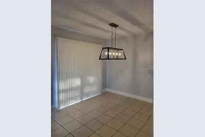 807 McLain Court, Tavares, FL 32778 - Photo 4