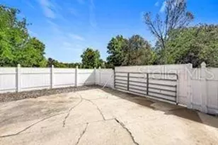 111 Mark Ave, Lady Lake, FL 32159 - Photo 38