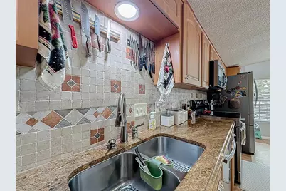 111 Mark Avenue, Lady Lake, FL 32159 - Photo 14