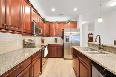 489 Kestrel Drive, Groveland, FL 34736 - Photo 16