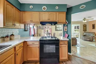 2218 Orkney Dr, Leesburg, FL 34788 - Photo 34