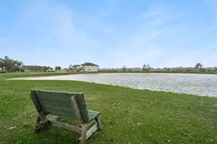 706 Barefoot Bay Loop, Groveland, FL 34736 - Photo 6