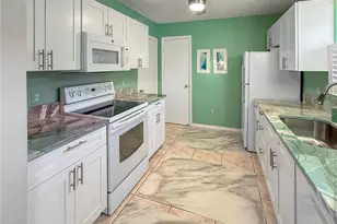 408 Duarte Ln, The Villages, FL 32159 - Photo 12