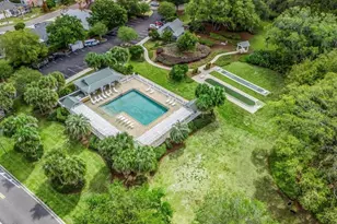 2427 Tamarind Grove Run, The Villages, FL 32162 - Photo 4
