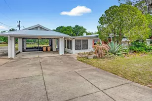 34618 S Haines Creek Rd, Leesburg, FL 34788 - Photo 2