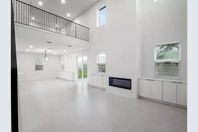 446 Skyfield Court, Lady Lake, FL 32159 - Photo 4