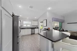 3335 Rohan Rd, Oxford, FL 34484 - Photo 18