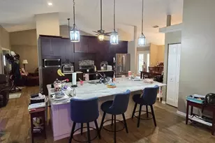 336 Lakecrest Dr, Tavares, FL 32778 - Photo 10