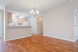 2461 Due West Dr, The Villages, FL 32162 - Photo 6