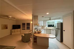 11 N Bobwhite Rd, Wildwood, FL 34785 - Photo 6