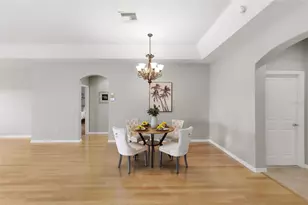 976 Shellbark Way, The Villages, FL 32162 - Photo 10